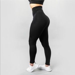 ALPHALETE LEGGINGS